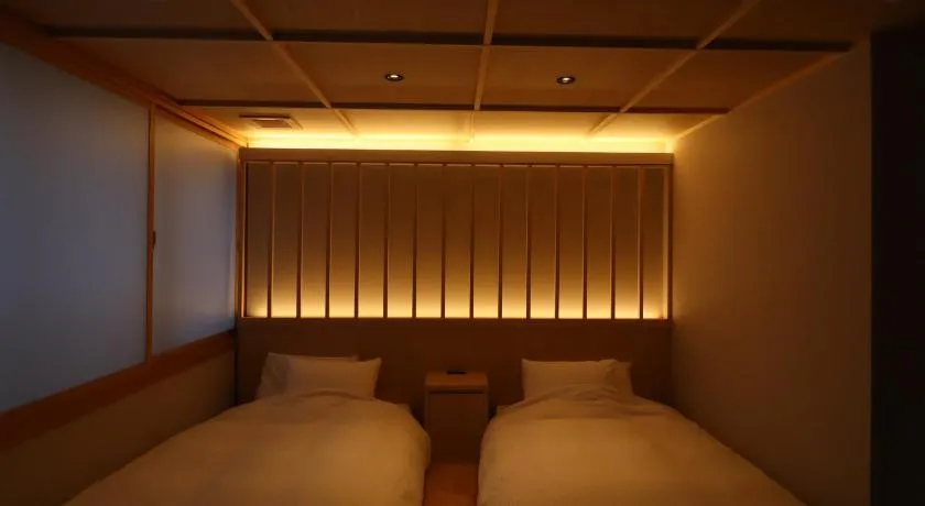 Ryokan Miyoshi - Image 1