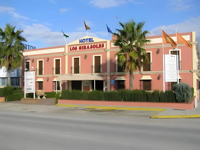 Hotel los Girasoles - Image 1