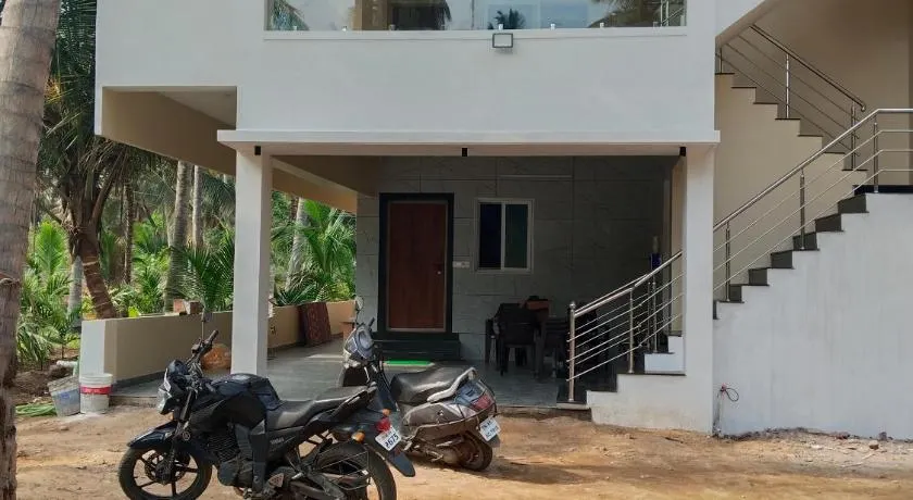 LIMRA FARM HOUSE  - Image 1