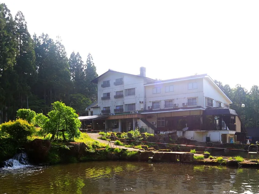 Hotel Wakatsuki - Image 1