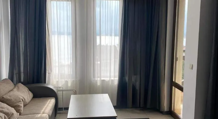 Luxory Apartament on the Seaside, Gradina beach, St Nicholas Complex - Image 1