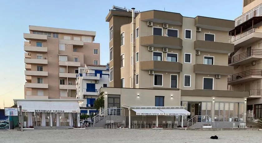 Hotel Tirona - Image 1