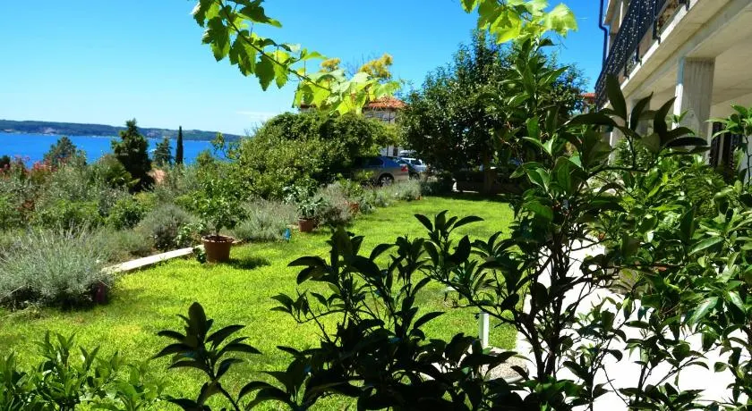 Apartments Ostanek - Image 1