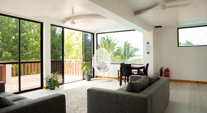 Kudhi Boli Beach House - Image 1