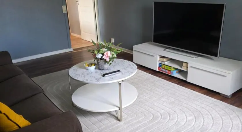 Hyllstofta lägenhet - Image 1