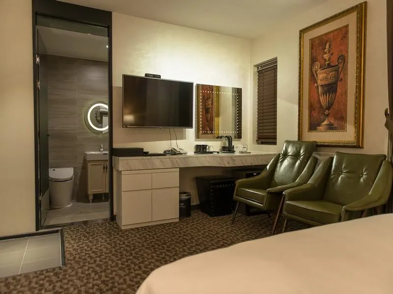 Hotel Nine(9) - Image 1
