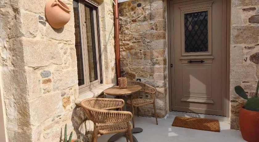 ARETOUSA Private Village Suite - Image 1