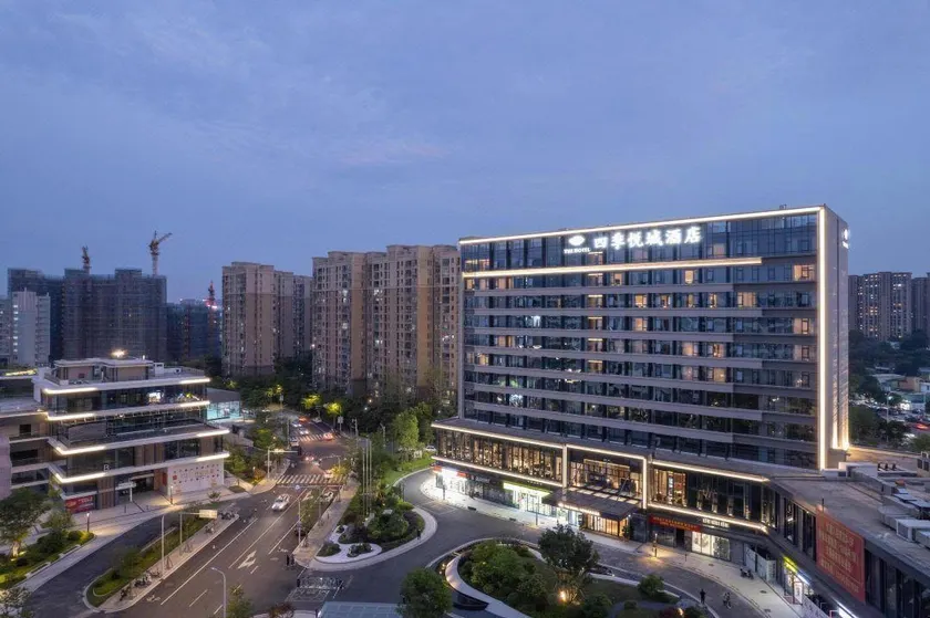 Fuzhou Four Seasons Yuecheng Hot Spring Hotel - Image 1