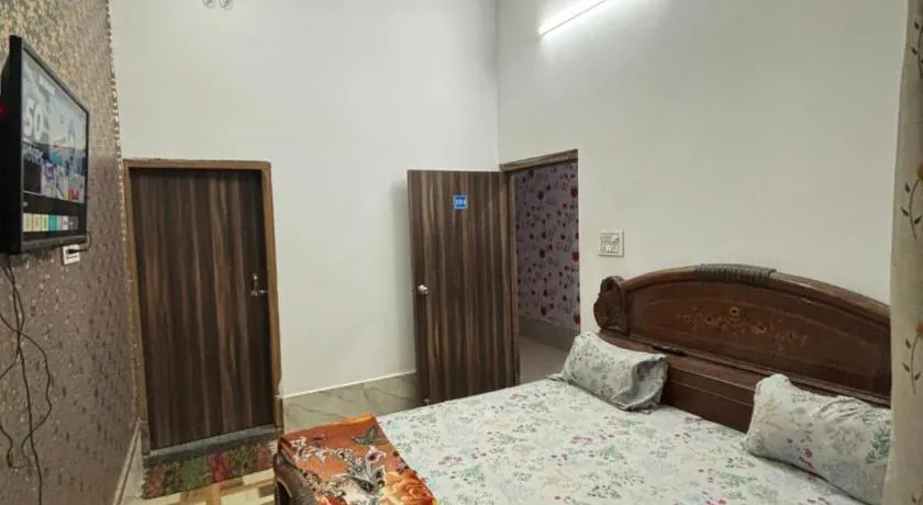 Balaji homestay Mathura in Vrindavan - Image 1
