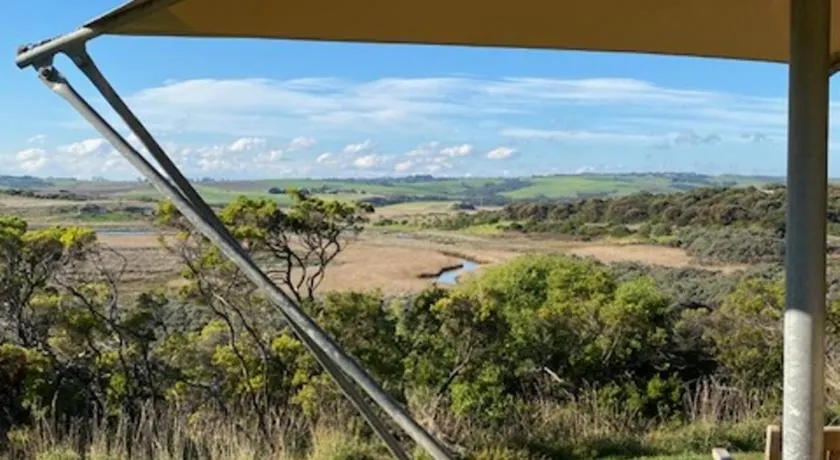 Pebble Point - Image 1
