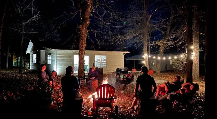 Owl Hoot Lake Retreat- Dock, beach & wooded haven! - Image 1