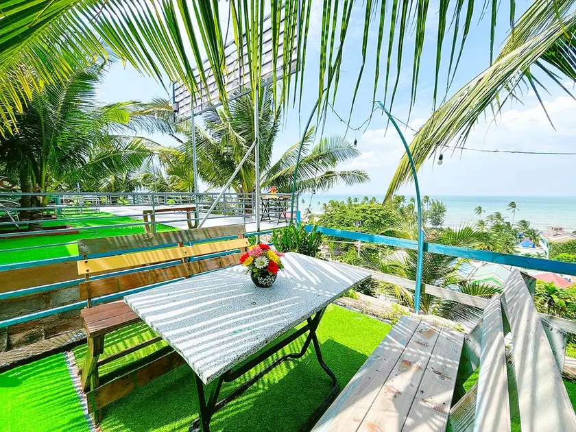 Quoc Dinh Guest House - Image 1