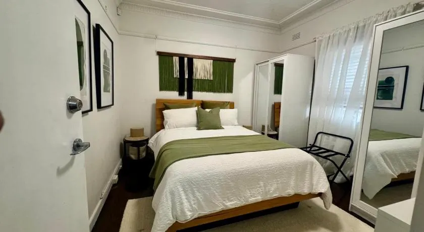 Pet Friendly Acer Arena Accommodation - Image 1