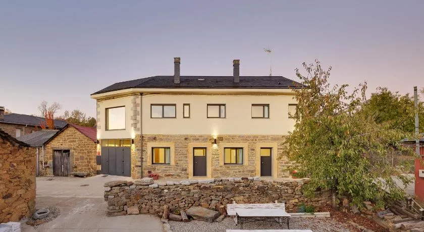 Casa la Devesa de Sanabria - Image 1