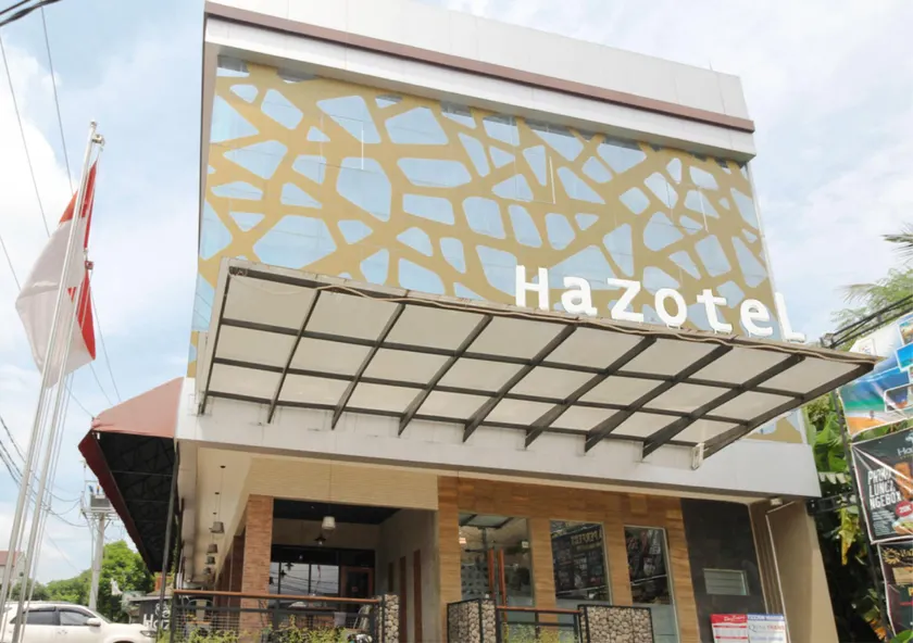 HAZOTEL Semarang - Image 1