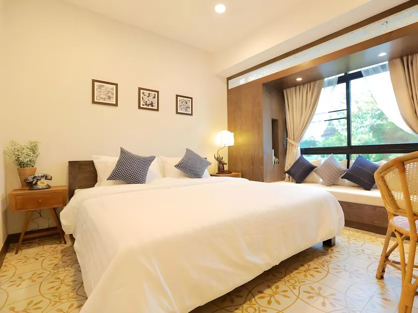 Amaka Bed and Breakfast - Image 1