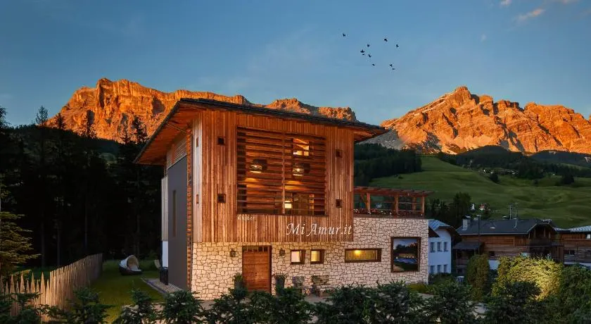 Chalet Mi Amur - Image 1