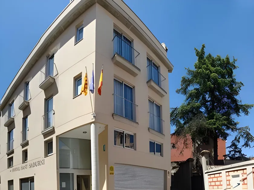 Hostal Sant Sadurní - Image 1