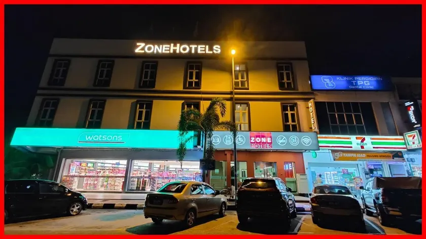 ZONE Hotels, Telok Panglima Garang - Image 1