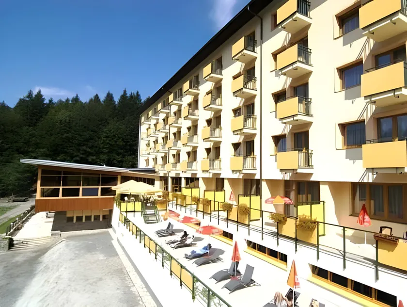 Hotel Boboty - Image 1