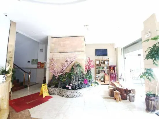 Ruijia Smart Hotel - Image 1