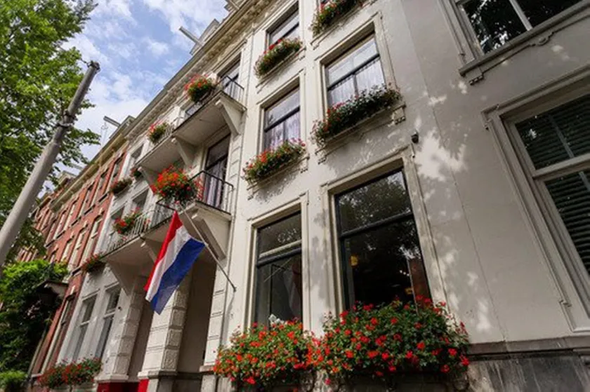 Hotel Allure - Image 1