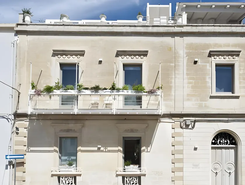 Palazzo Dei Dondoli - Image 1