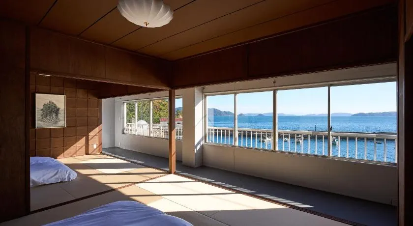 ALY HOTEL Uzu - Image 1