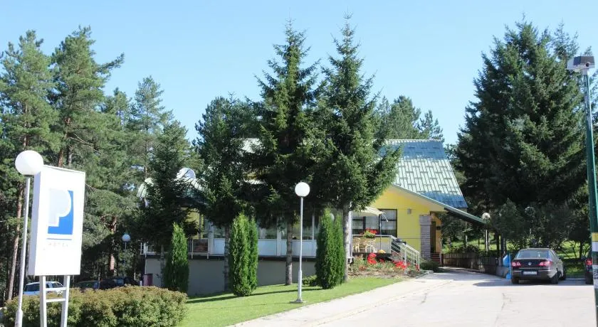 Hotel President garni - Image 1