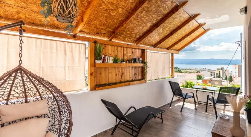 Seaview Apartman - Image 1