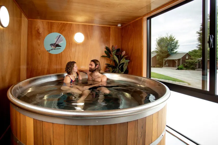 Queenstown Top 10 Holiday Park - Image 1