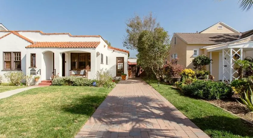 Casita Gundry- Boutique Hideaway, Quaint Historic Charm - Image 1