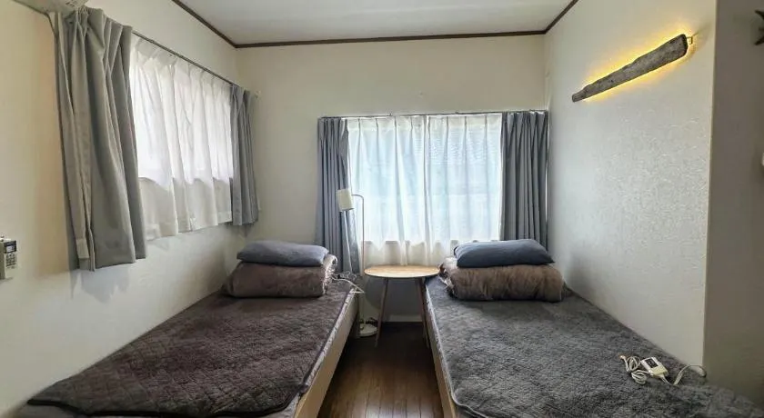 Tsushima White House - Image 1