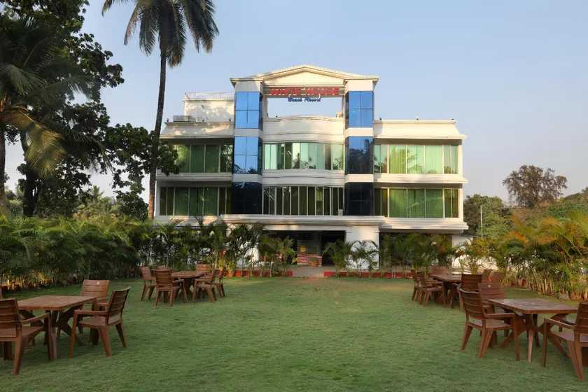 OYO 12817 White house beach resort - Image 1