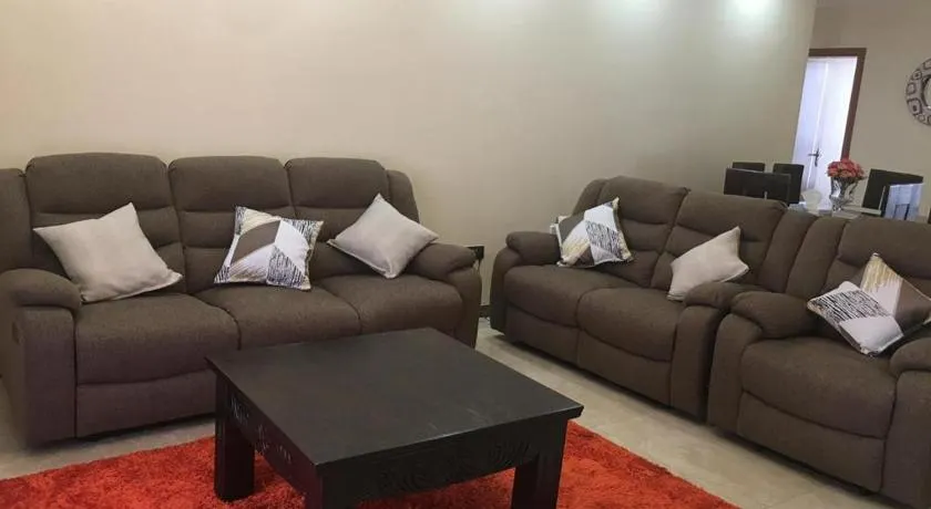 Lux Suites Silver Habor Apartments Kilimani - Image 1