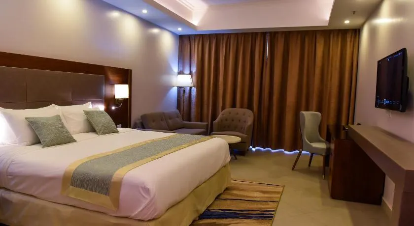 Admas Grand Hotel - Image 1