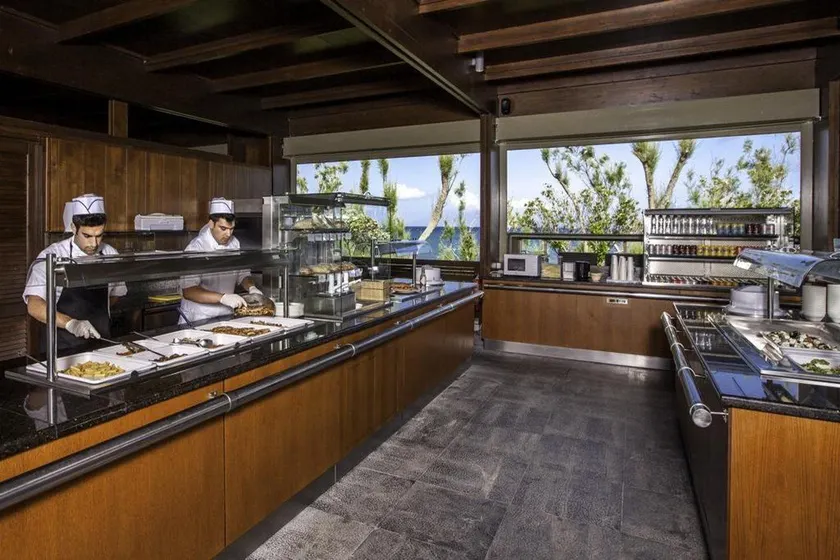 Lakitira Resort Hotel - Image 1