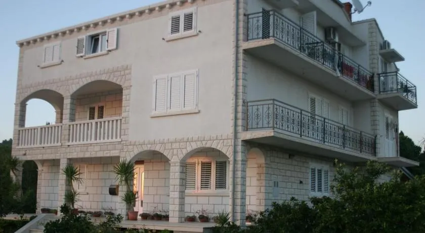Apartments Vela Luka - Image 1