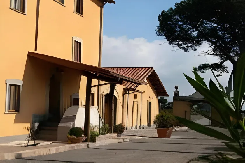 Casale Certosa - Image 1