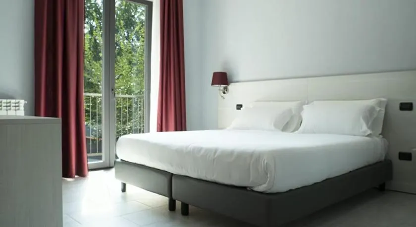 Hotel Pone - Image 1