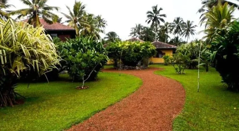 Jim's Beach Villas - Image 1