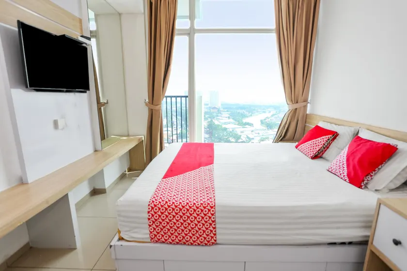 OYO 93432 Tree Room Hotel - Image 1