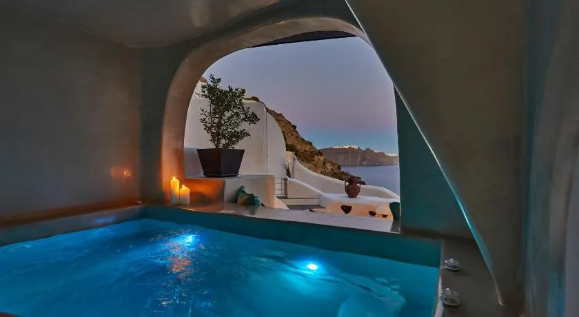 Blue Art Caves - Image 1