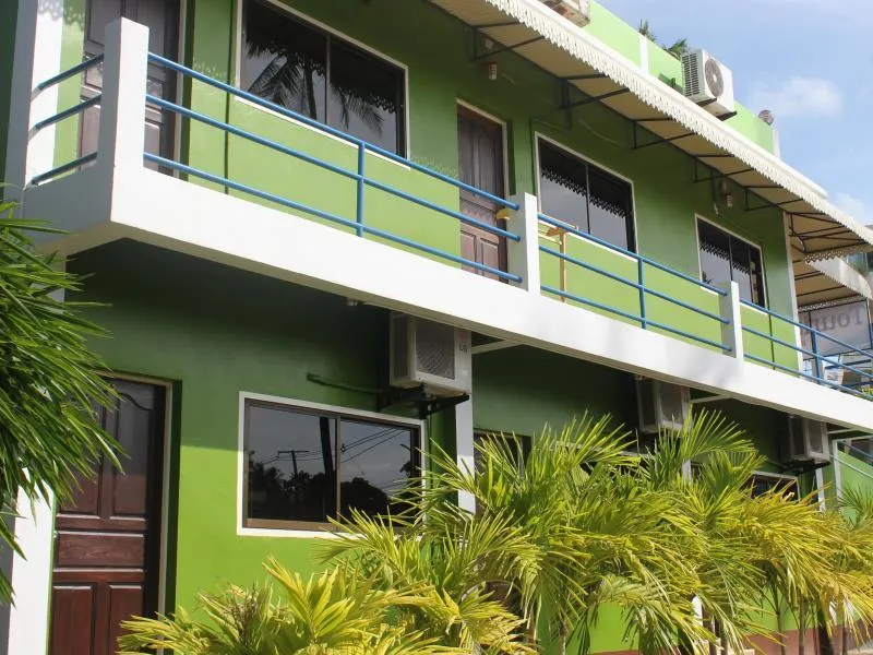 Vacation House - Image 1