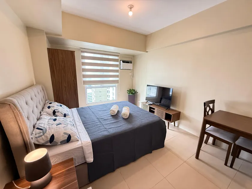 Cebu Studio Condotel by Go2Stays Condotels - Image 1