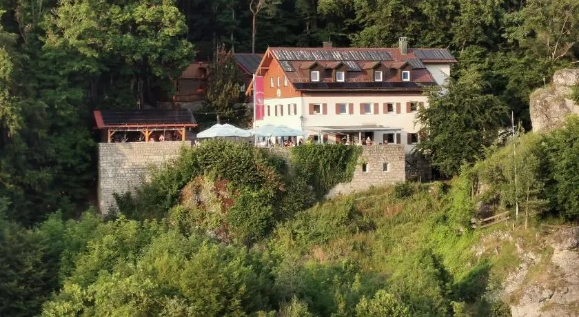 Naturfreundehaus Veilbronn - Image 1