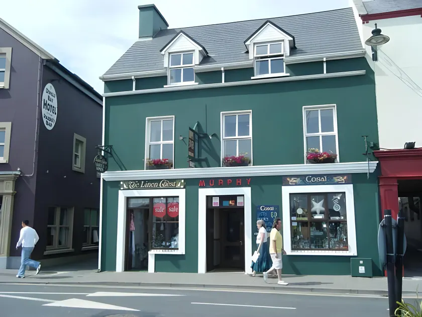 Murphy's Pub and Bed & Breakfast - Image 1
