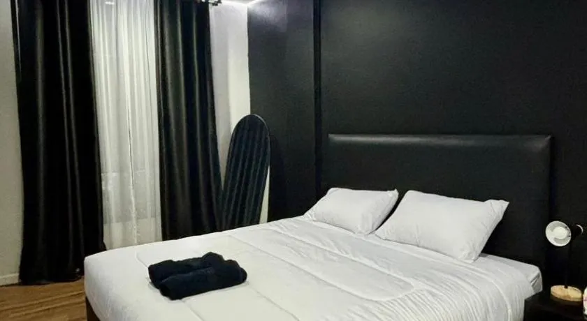 Atrium Kathu Hotel - Image 1