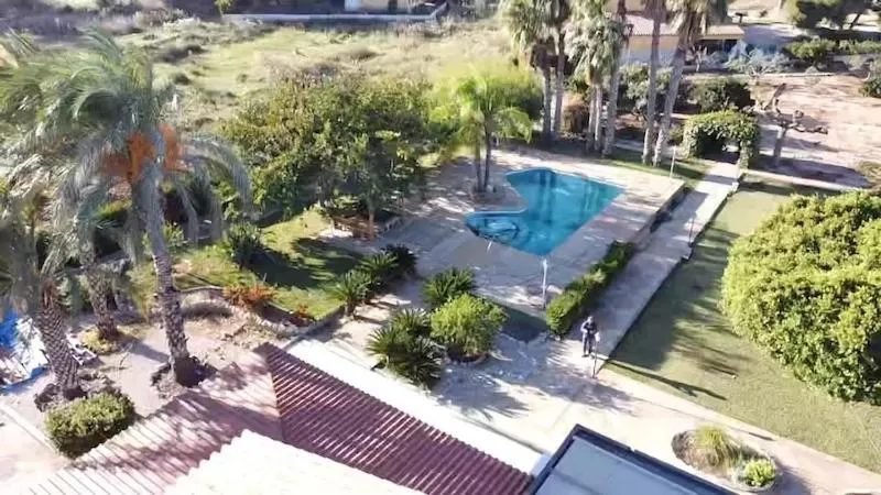 Villa Vic - Image 1