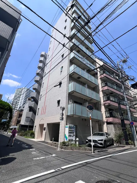 Otsuka No 4 Mansion - Image 1